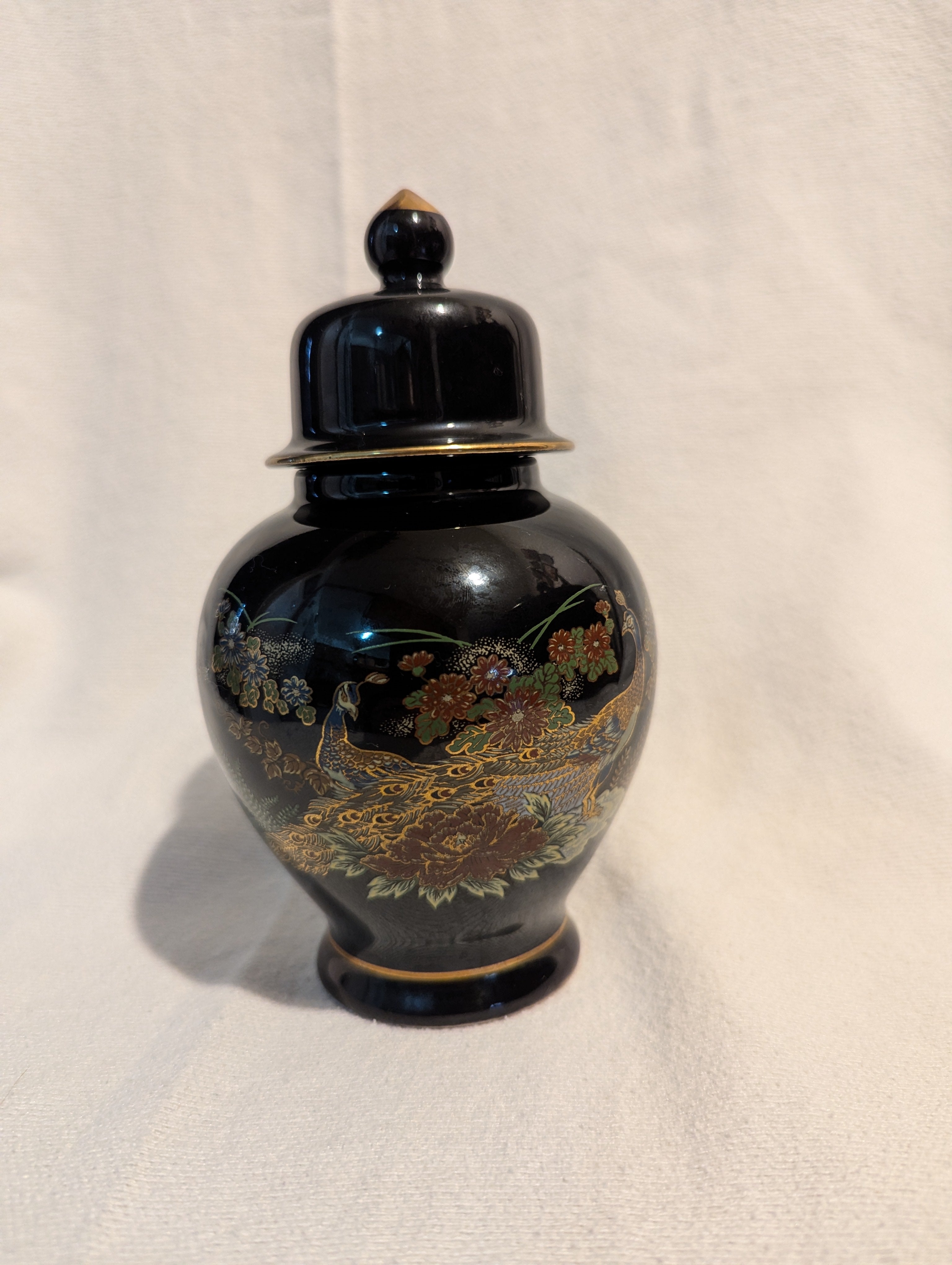 Vintage Japanese Ginger Jar 6.5 inches